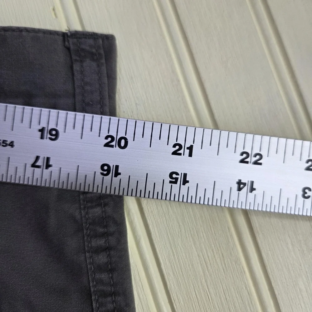 Columbia Cargo Shorts‎ Mens 38 Gray Cotton Canvas Flat Front 10 Inseam Casual